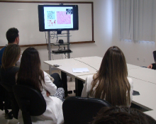 Vídeo conferência de  Dermatologia-11