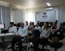 Vídeo conferência de  Dermatologia-3