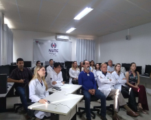 Vídeo conferência de  Dermatologia-8